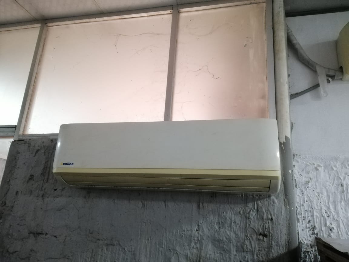 ২ টন Cooling  ব্র্যান্ড এর এসি 
