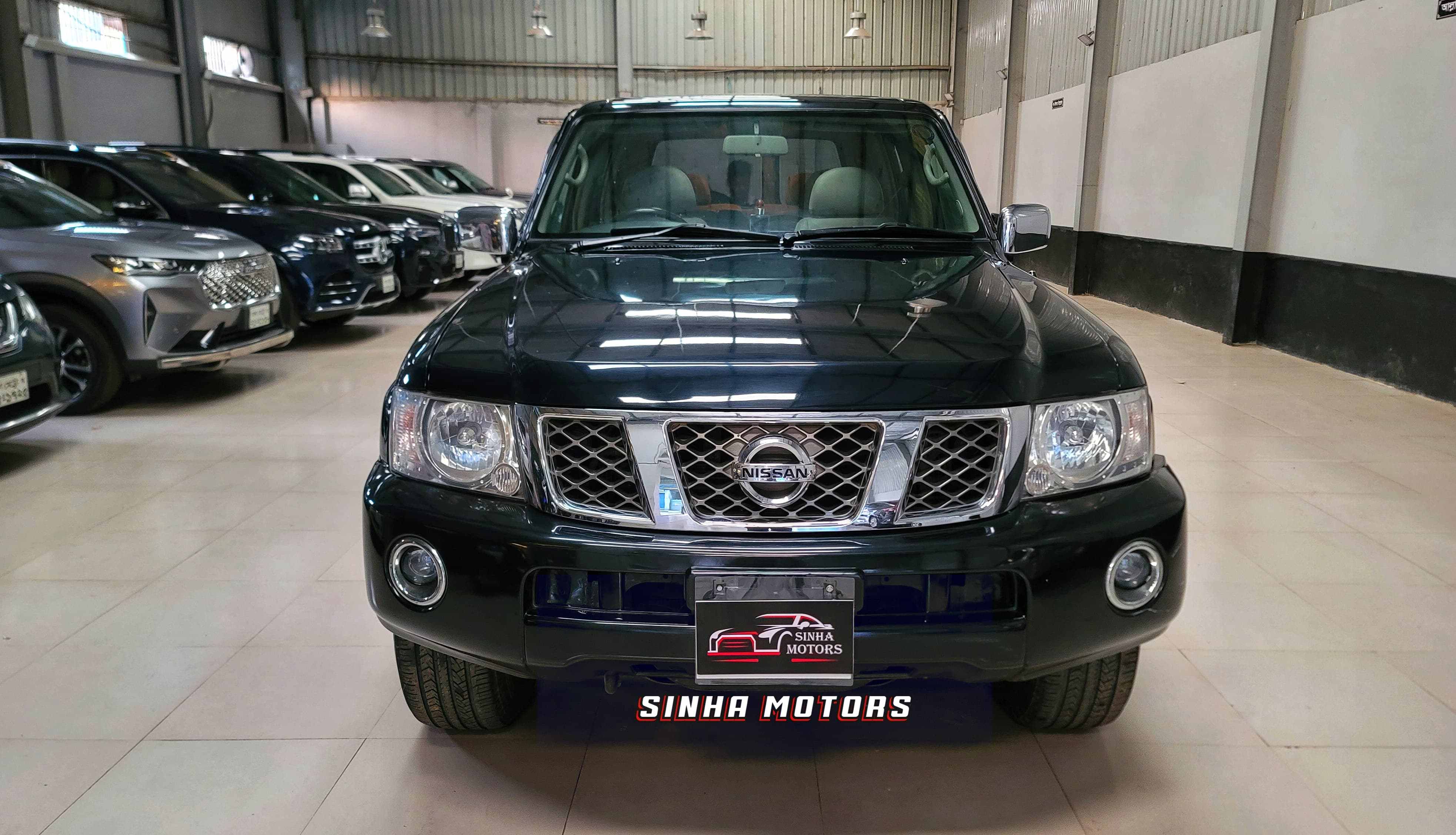Nissan Patrol Y-61 2004